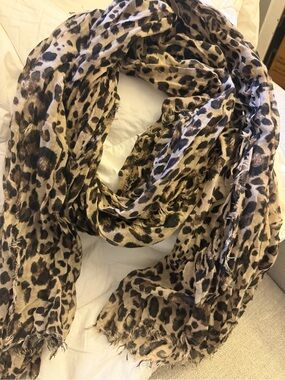 Leopard Print Women's Scarf - Beige Brown